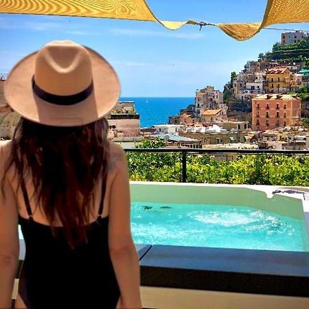 Eden Holiday Minori Bagian luar foto